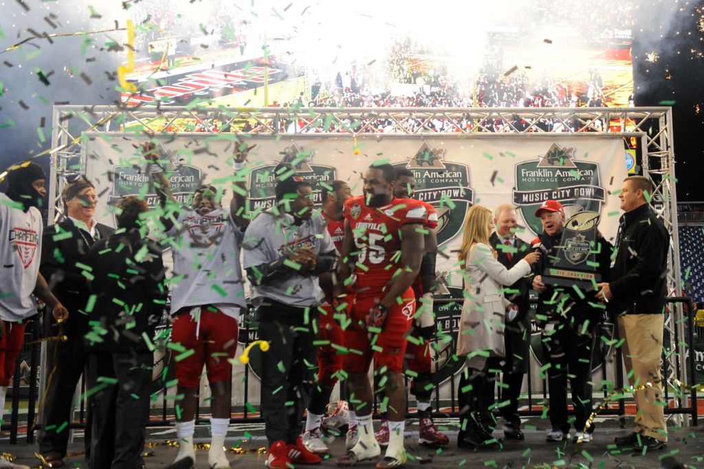 2016 Louisville Football Spring Game Recap – Card Chronicle archyxx.com/?p=27400