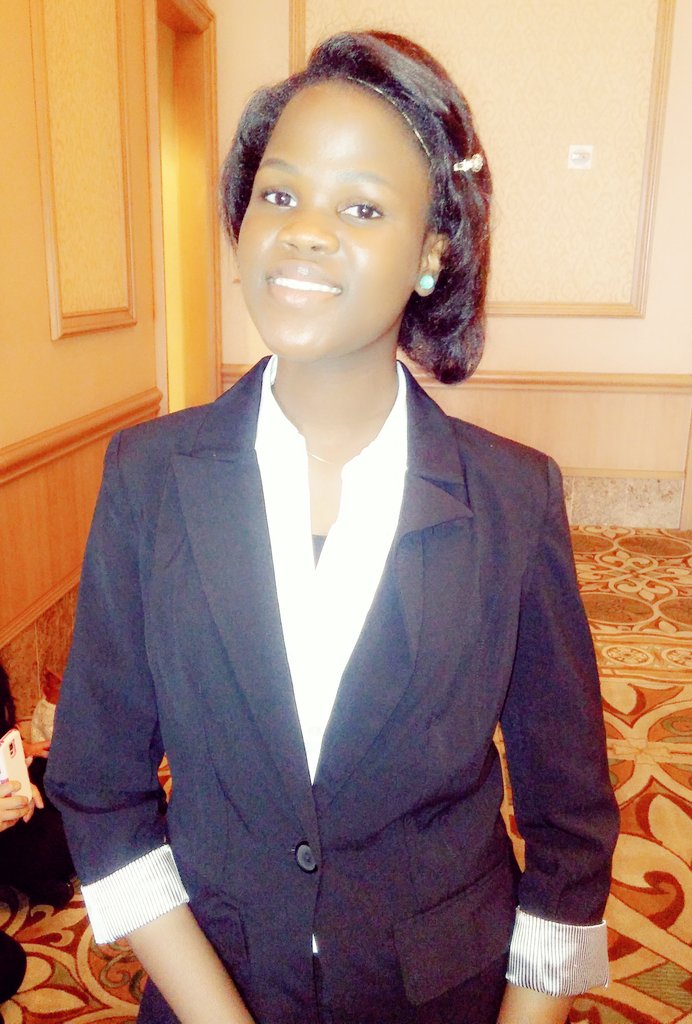 adijatagboola's tweet photo. #HOSAonFire https://t.co/pbj3lwxfNH