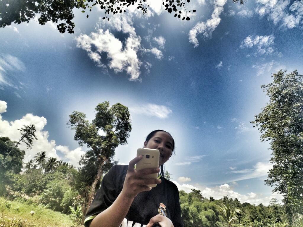 Thyanggara_'s tweet photo. Tess https://t.co/udANcqABve
