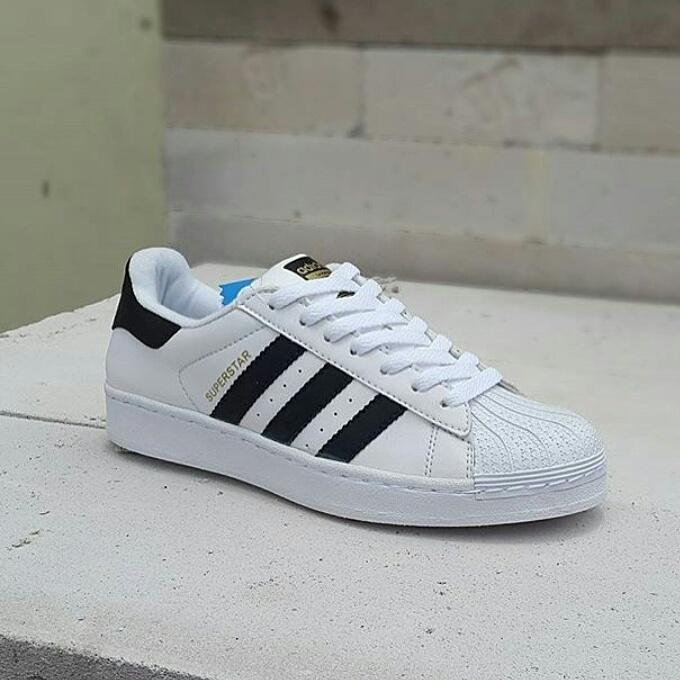 ALZI_SHOP's tweet image. Adidas superstar size 36-40 Rp. 250ribu pin:5A1A277D line:fuziasunoto @IklanSOLO @IklanBandel @Promosi_OKE