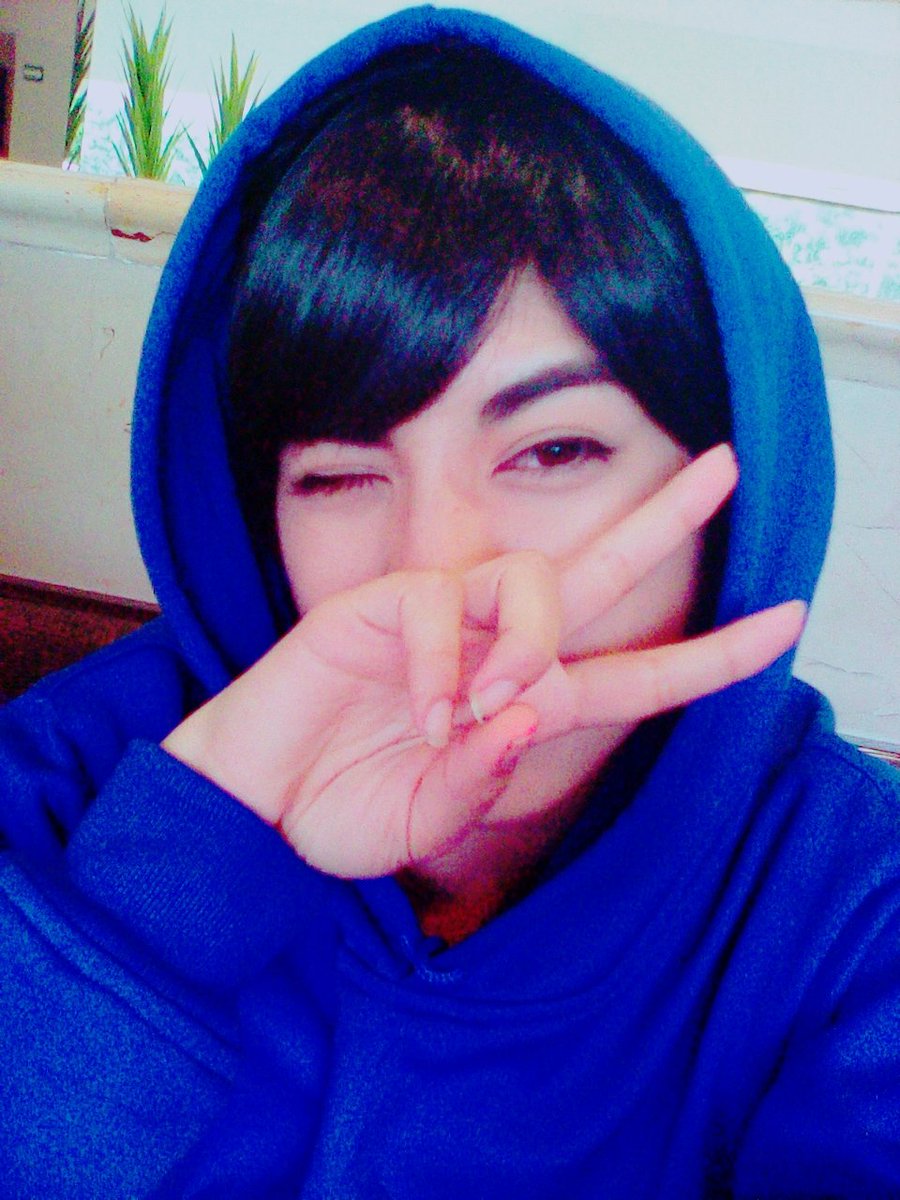KillVBasilisk's tweet photo. Con mi hyna-matsu 💜 https://t.co/wY0kgiiWtB