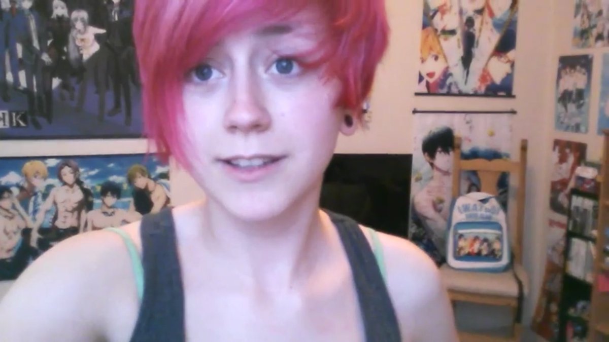 Is it me or Leafys new stalker is sexy asf.
JUST LOOK AT HER