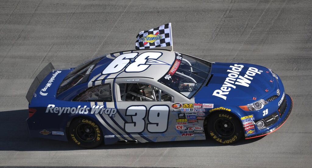 FitStop_Hunter's tweet photo. Congrats to @ChadFinchum, @ReynoldsWrap, and @MMR_Racing on winning the #PittLite125 at @BMSupdates! https://t.co/Z5R6OxvYYx
