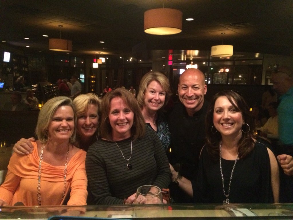 High School Friends Always A Great Surprise! #chucksbhamfam @terrymotosan