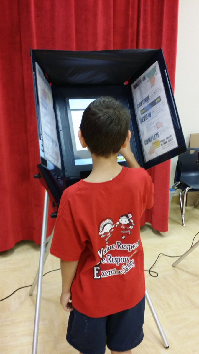 tobintweets7's tweet photo. Thanks IRC Elections office - for giving our students the chance to vote for their favorite SSYRA books! #vbe2016 https://t.co/wkik2qBpTJ
