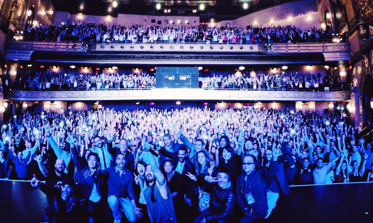 Sold out screening of #ILLSLEEPWHENIMDEAD at @beacontheatre made me 😱😱☺️☺️ thank you NYC 🙏🏼🙏🏼🙏🏼 https://t.co/1gcQwun3uv