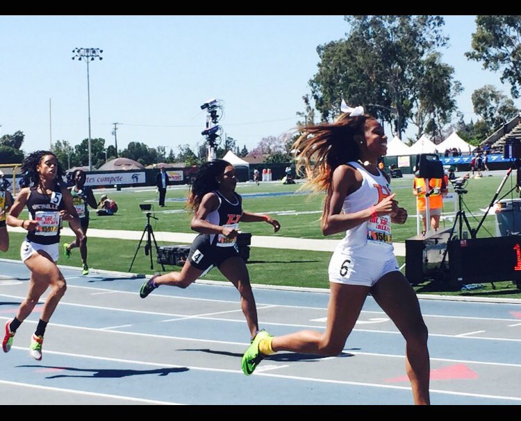 brittleyH's tweet photo. My first and last Mt Sac! One to remember! #back2bama #IluvCali https://t.co/Kn9L1NbQ8g