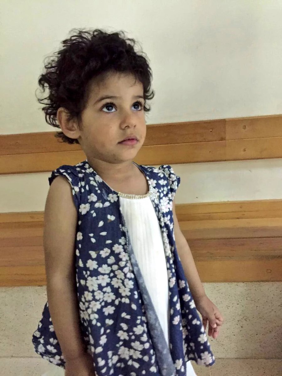 a_i_m_0's tweet photo. اللّهم أجمَعهآ بوآلدي��آ💔

#طفلة_البريمي https://t.co/JT0J1r5KjV