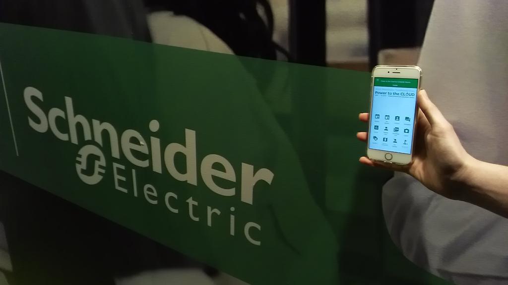 SchneiderEME's tweet photo. Download your app at https://t.co/NYKFwLlQZx, register and join our raffle! #pttc2016 https://t.co/x7ng8nEfZL
