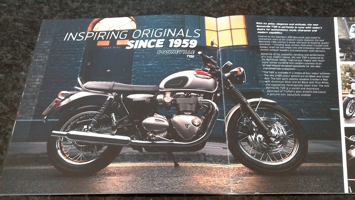 Spagforth's tweet photo. Hmm, N+1 applies to #motorbikes as well as #cycles right ? #memories of my 1961 pre unit #Bonneville #fastvibes https://t.co/nmI88U7cWR