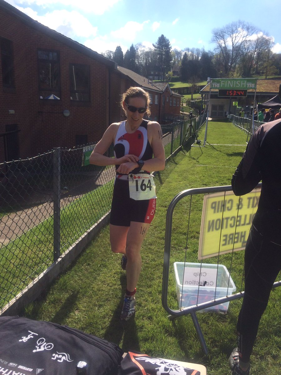 BerkhamstedTri's tweet photo. First woman across the finish line!!! https://t.co/dYT1LIOM4H