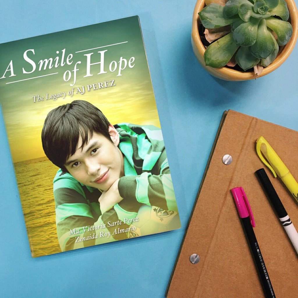 tellemjaye's tweet photo. Please support AJ Perez #ASmileOfHope &amp; Get a copy. Now available on National Bookstore. https://t.co/F4sYUfpGhz