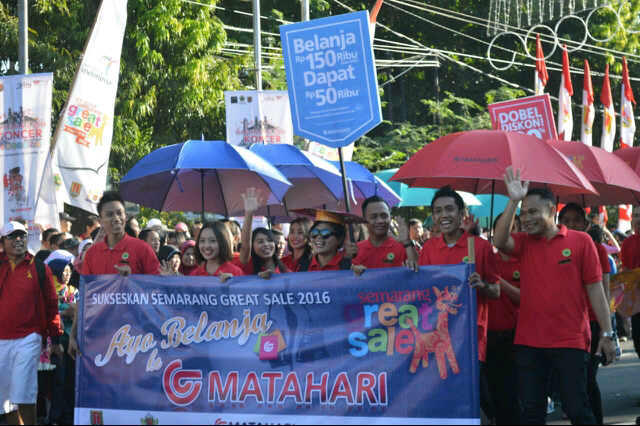 ViviSenthet's tweet photo. "Matahari Departement Store" Peserta Semarang Great Sale 2016 #SemarangGreatSale https://t.co/609BCTqdcj