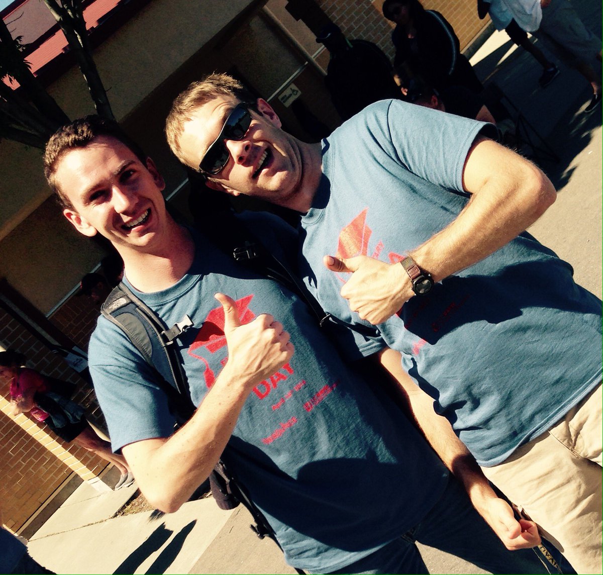 SimmonsLab's tweet photo. .@FRyanDowdy and @JTClaypool repped our lab at #MESAday today 😀👍👍 @JSVlab @UCD_RMI @ucdfst #simmonsbuzz https://t.co/D5zdf0O3m5