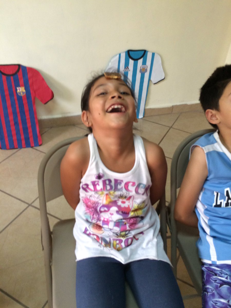 PreClubIBR's tweet photo. Cada día q pasa ellos se nutren de alimento corporal y Espiritual Dios bendiga a cada niño #Pre-Club #IBR https://t.co/ZL0YJOnsbj