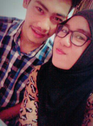 DaRaIndahPrati1's tweet image. sesakit apapun itu aku bakal lewati demi hubungan ini