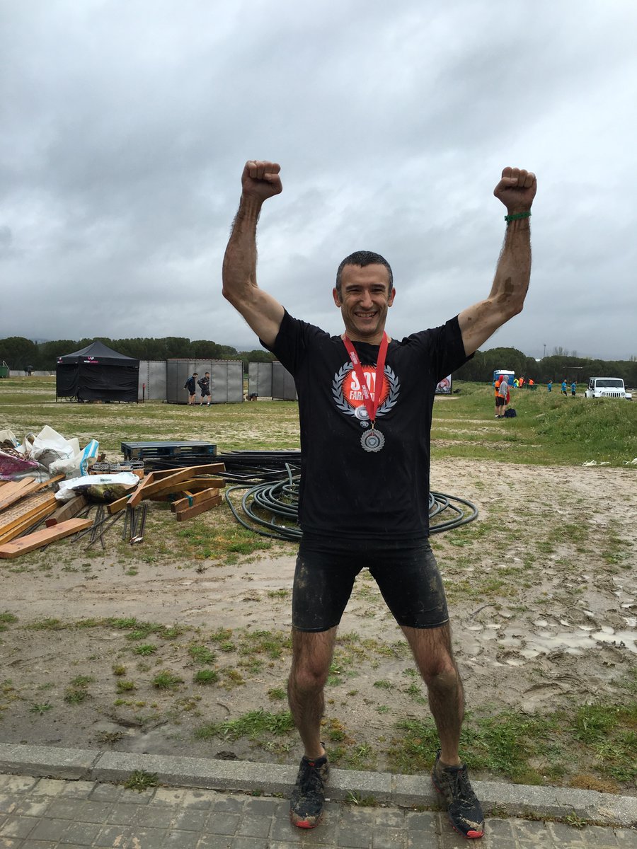 gonalvmar's tweet photo. Mi primera carrera de obstáculos finalizada con éxito #somosfarinatos https://t.co/WrbYwrrmg8
