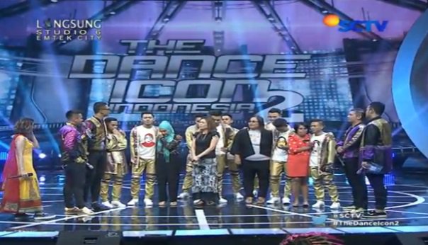 SCTV's tweet photo. Senangnya @srigatif kedatangan tamu istimewa, mamanya masing-masing. #TheDanceIcon2 https://t.co/YW0i3qnsg7