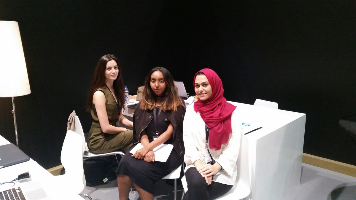 FourMENA's tweet photo. The #FourComms team has been busy at the glittering @xVicenzaOro #Dubai this weekend - check it out today #jewellery https://t.co/kNXT8i34ry