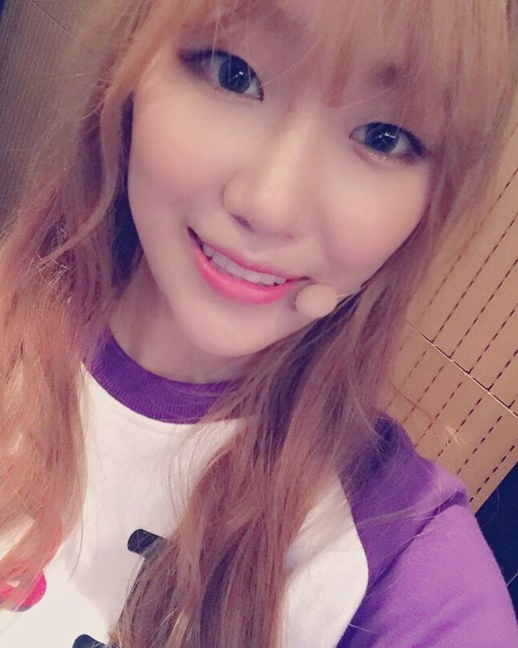 dawon97__wjsn's tweet photo. 오늘 우주소녀의 무대도 다들 보셨나용?😊 #우주소녀 #다원 #모모모 #MoMoMo https://t.co/bhqFKuBrb8