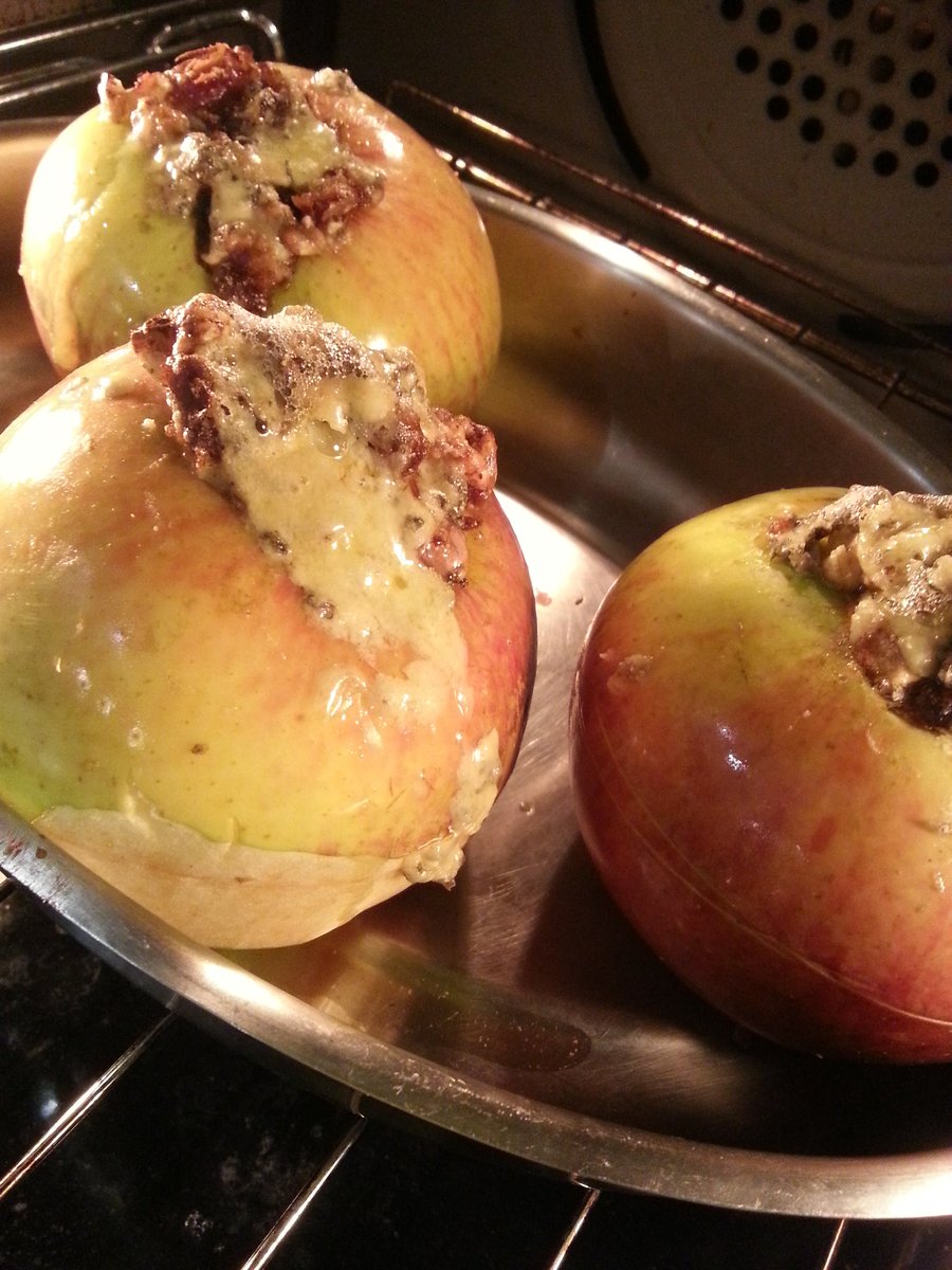 mountelizachees's tweet photo. Blue Monkey cheese dates walnuts in baked apples experiment...verdict to follow...looking for wine match https://t.co/CsVVDGr4yv