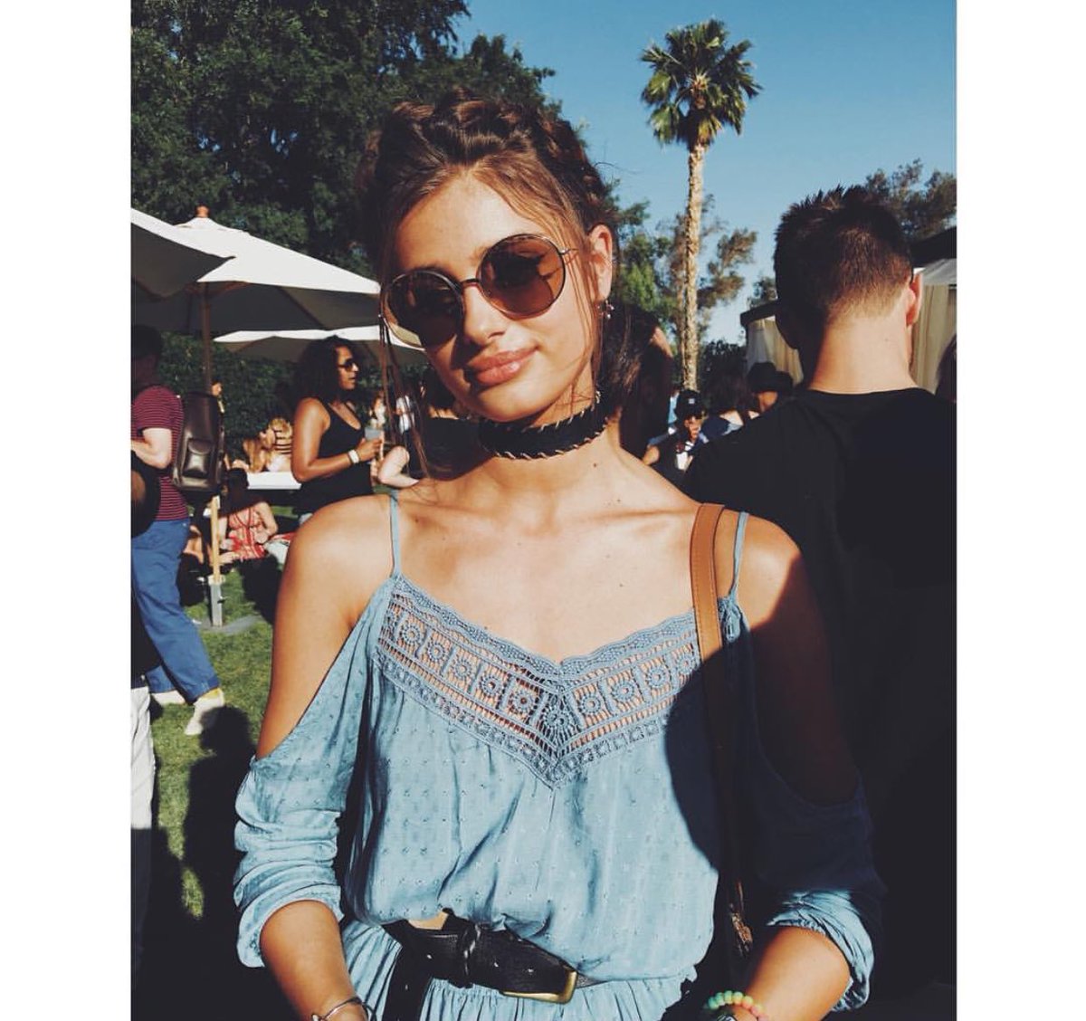 gxgihad's tweet photo. Coachella 2016 https://t.co/TUFcSuiU5p