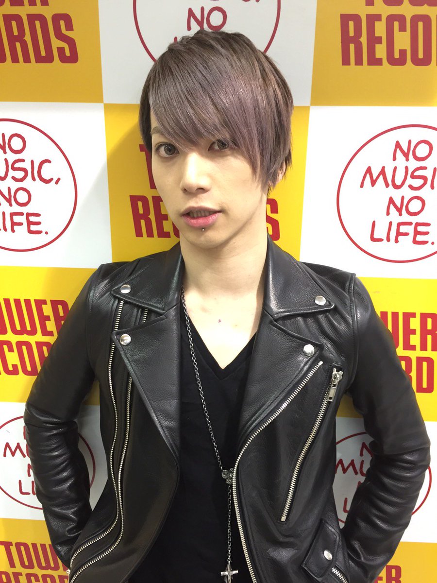 O Xrhsths タワーレコード新宿店 Sto Twitter V系 13日に開催 Sug武瑠 Sug 武瑠のコセイファクトリー この世にないモノ 発売記念イベント参加してくれた皆様 武瑠くんも貴重なトークありがとうございました Sug 武瑠