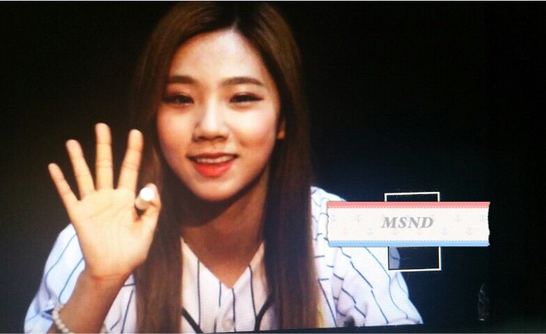 yr990110's tweet photo. 160416 프리뷰 🌸 꽃보다 여름이다 🙆 https://t.co/7176wckSje
