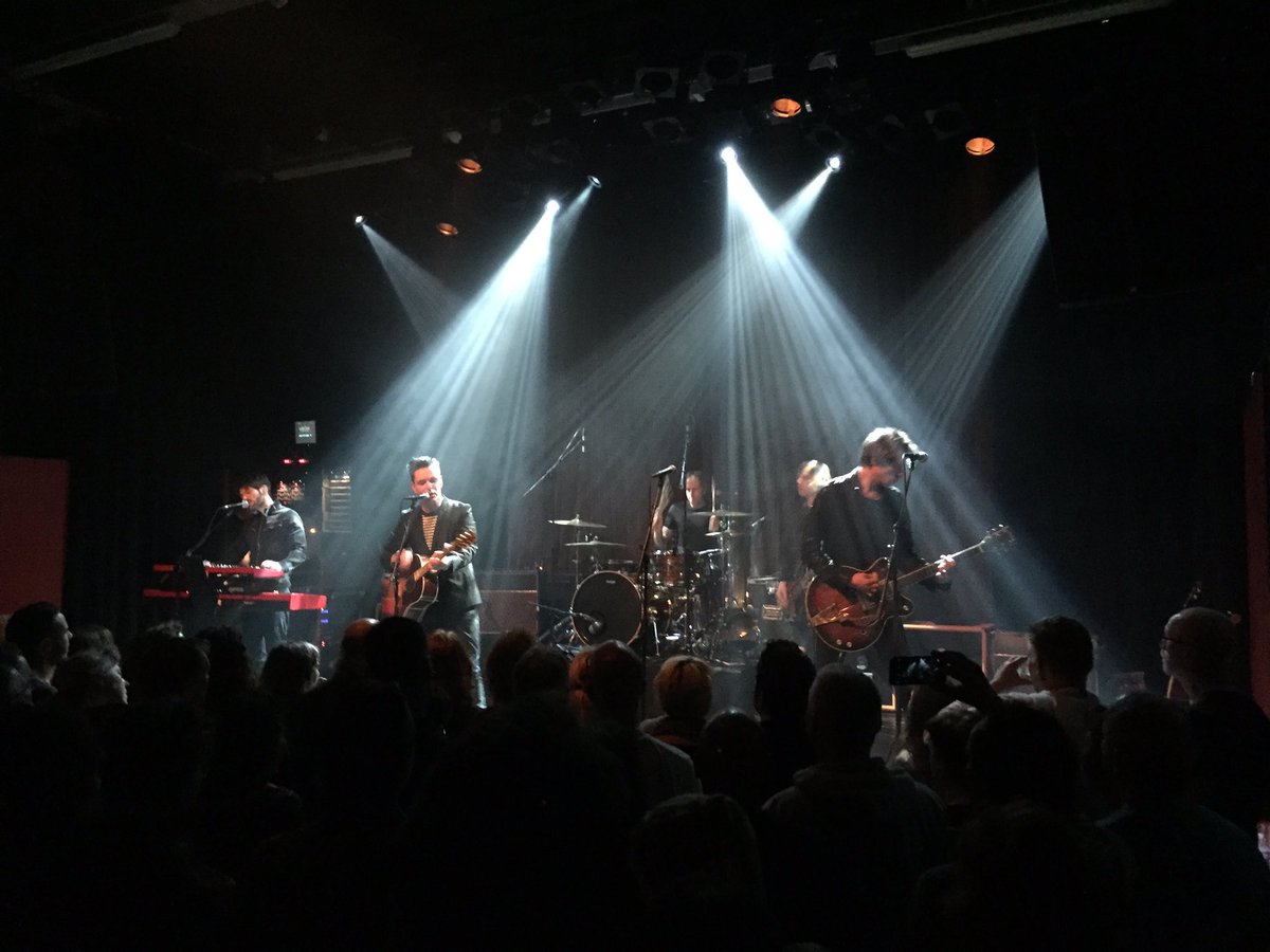 robstratact's tweet photo. Concert van @moketheband in paard van troje was weer geweldig!!! Lekkahh zeggen ze daar https://t.co/7VQTreI9cg