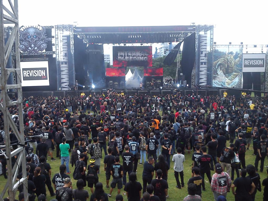 Jagoan slamming death metal dari New York <a href="/InternalBLDNG/">INTERNAL BLEEDING</a> menghajar Sonic Stage #MagnitudeHammersonic #SoulOfSteel