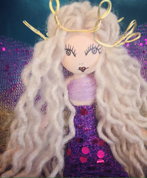 LTuesdays's tweet photo. I am now making mermaids...EEEeeekkkkk!! #lulatuesdays #mermaids #handmade https://t.co/QOzB137VIm