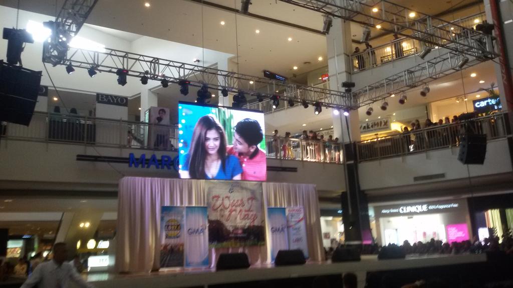 buitison's tweet photo. #WIMBiGuelMarqueeMall https://t.co/Dp57yiFqea