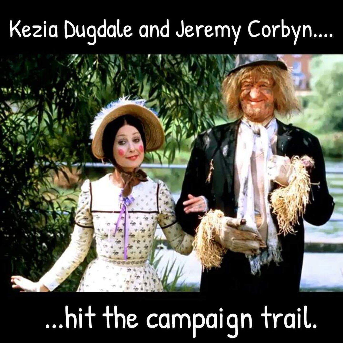 ninjaneil2004's tweet photo. It's @kezdugdale and @jeremycorbyn campaigning for #scotland2016!
#the56 #SNP #the45 #the45plus #stillyes #indyref https://t.co/JZXvC6XfdJ