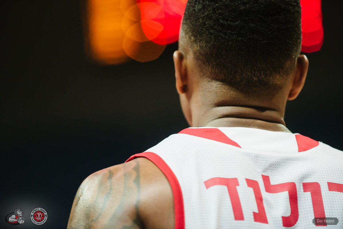 HapoelJerusalem's tweet photo. EJ Rowland took over our Instagram! Check out his day and ask him question #EJTakeOver ๐ท https://t.co/RyuVBVELkK https://t.co/EbaKtmxGBo