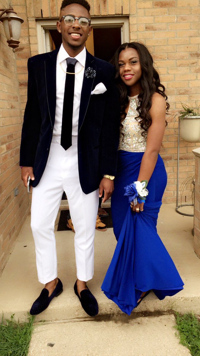 DpaceMay's tweet image. Prom 2016 was a success with this beautiful girl 😈💯#viewsfromNC