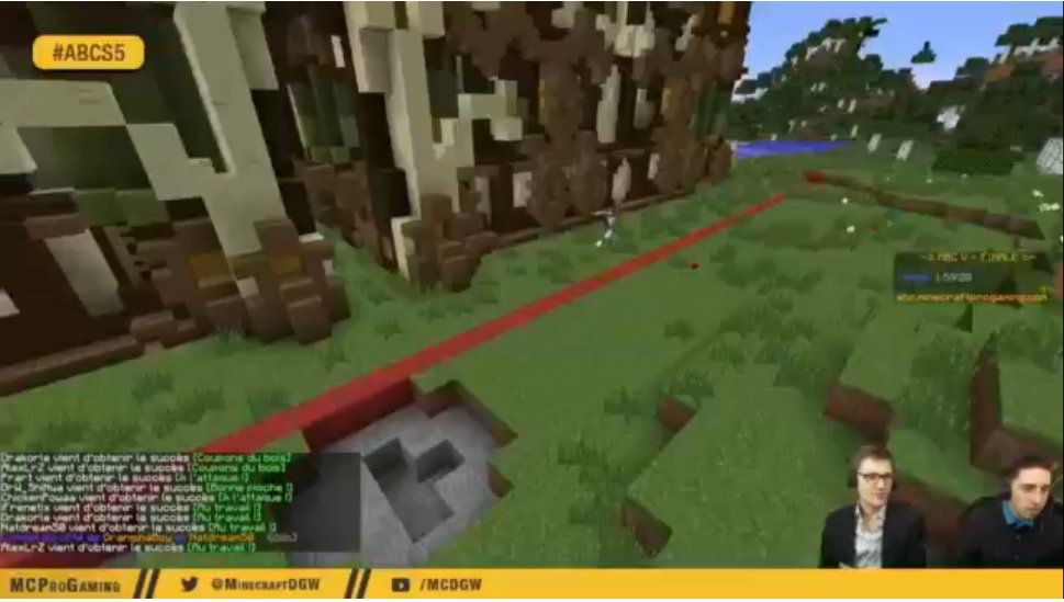 MCPGfr's tweet photo. C'est parti pour la FINALE de l'#ABCs5 event #Minecraft eSport !
Fisrt Blood pour LightSnow https://t.co/TEKeVI0lSq