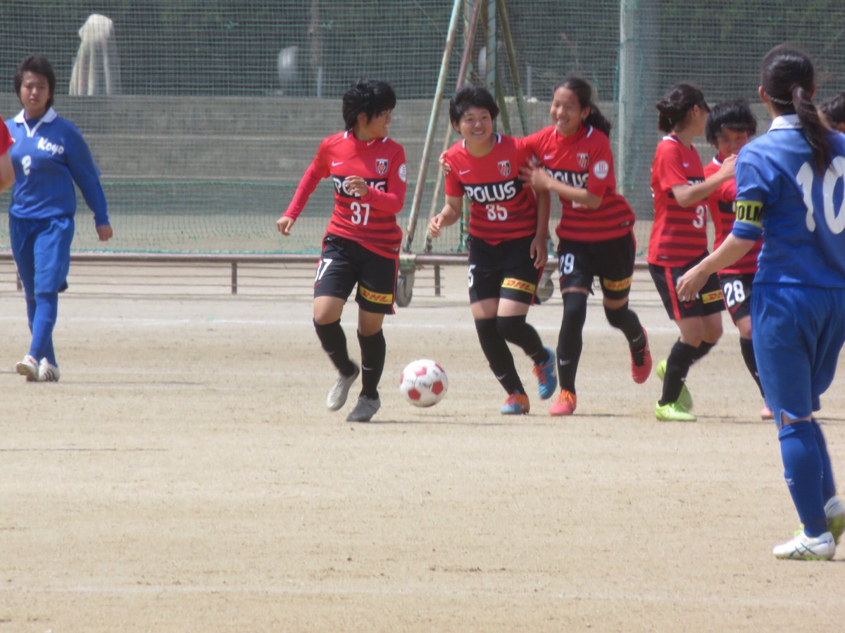 Twitter पर K Ozaki 第24回埼玉県女子サッカーリーグ1部 第1節 入間向陽高校 0 1 浦和レッズレディースジュニアユース 強風と土のピッチのバウンドに悩まされながらも後半終盤 ペナ内でパスを受けた木村果奈未が軽やかなステップから値千金の決勝点