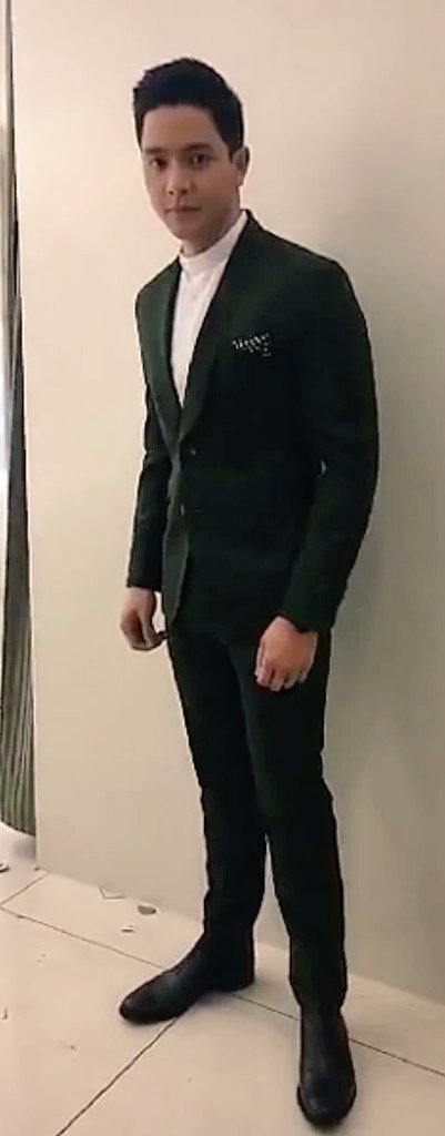Anxietyword's tweet photo. Isa ka ba sa taga-suporta at nagmamahal kay @aldenrichards02 ☺
Like me? Retweets #ALDUB47thBOEAwards https://t.co/BTB2t4Ra9R