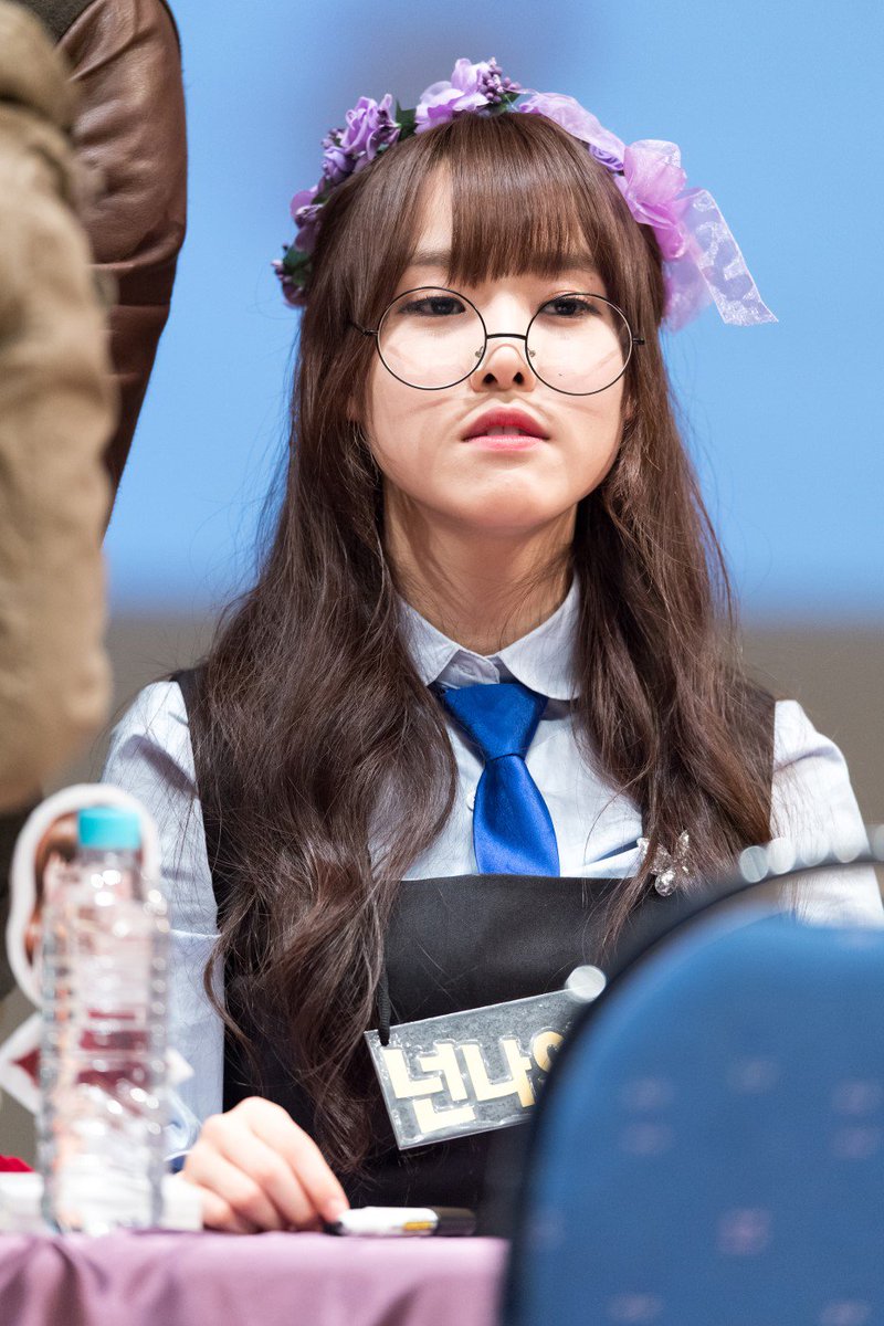 YUJU_GLOBAL's tweet photo. [PICS] 160327 #GFRIEND 여자친구 #YUJU at Suwon Fansign Event
Cr : seniro94 (2) https://t.co/TYHYegdoTb