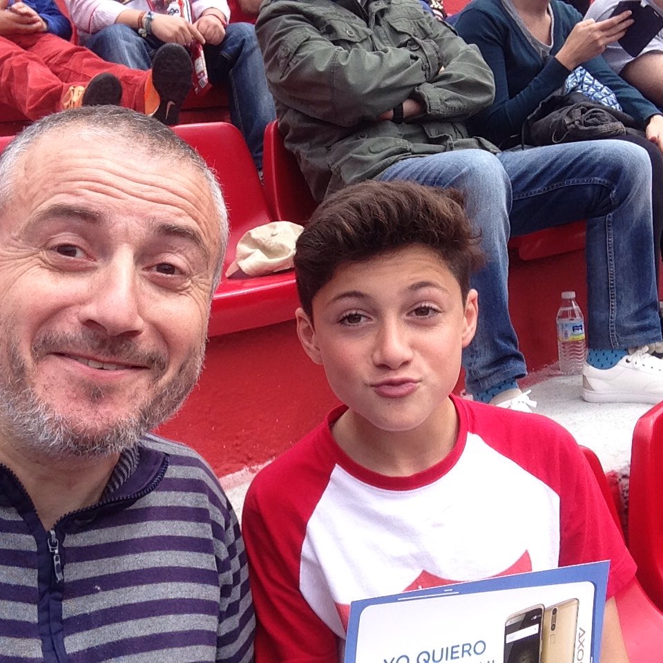 JuanmaPipa's tweet photo. #MISelfieEnNervion @ZTE_es https://t.co/iGPkr39mwF