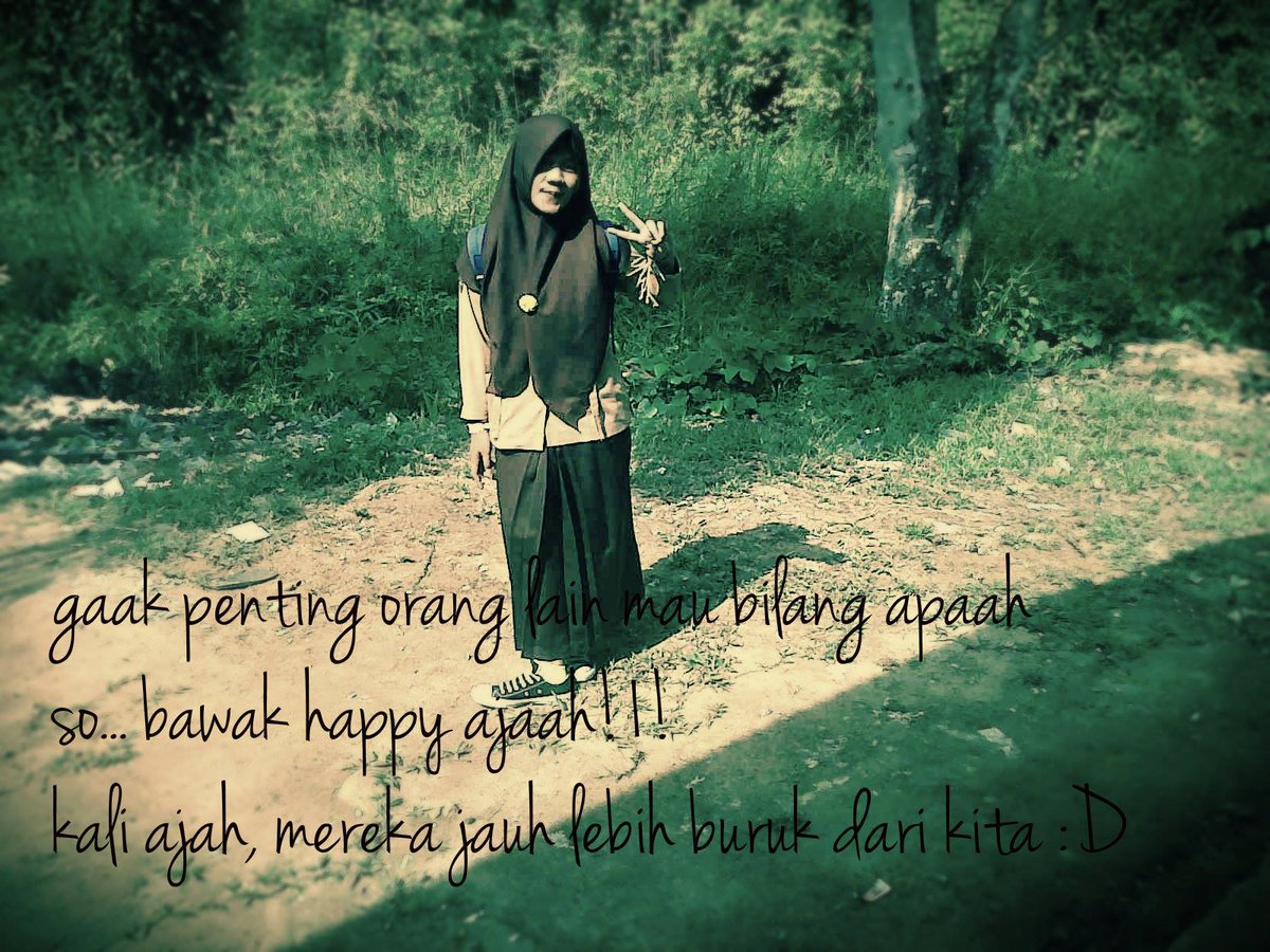 SarianaPiaoLian's tweet photo. versi siang kemaren di skolaa :) #lafyu :* https://t.co/GGlNmoGPGi