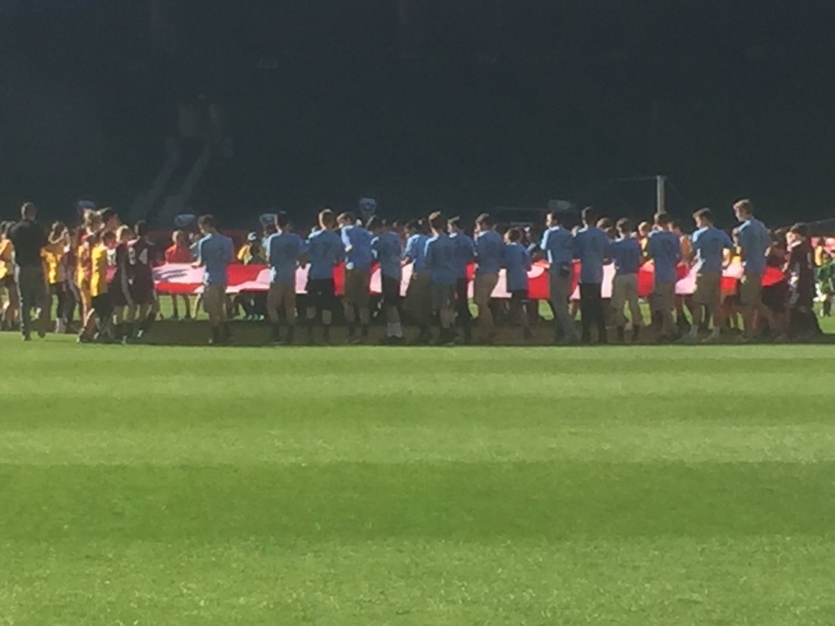 LarryFingers's tweet photo. @CenturyV_FC Boys14s on the field working pregame at the DC United game. Looking fwd to friendly today! #whataspring https://t.co/8L9i8XPZsB