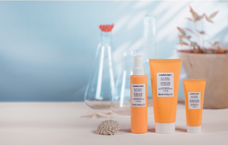 comfortzoneuk's tweet image. The Only way to get summer ready ☀️ ⛱
#sunsoul #antiaging #DNAprotection #spf #protection #comfortzoneskincareuk