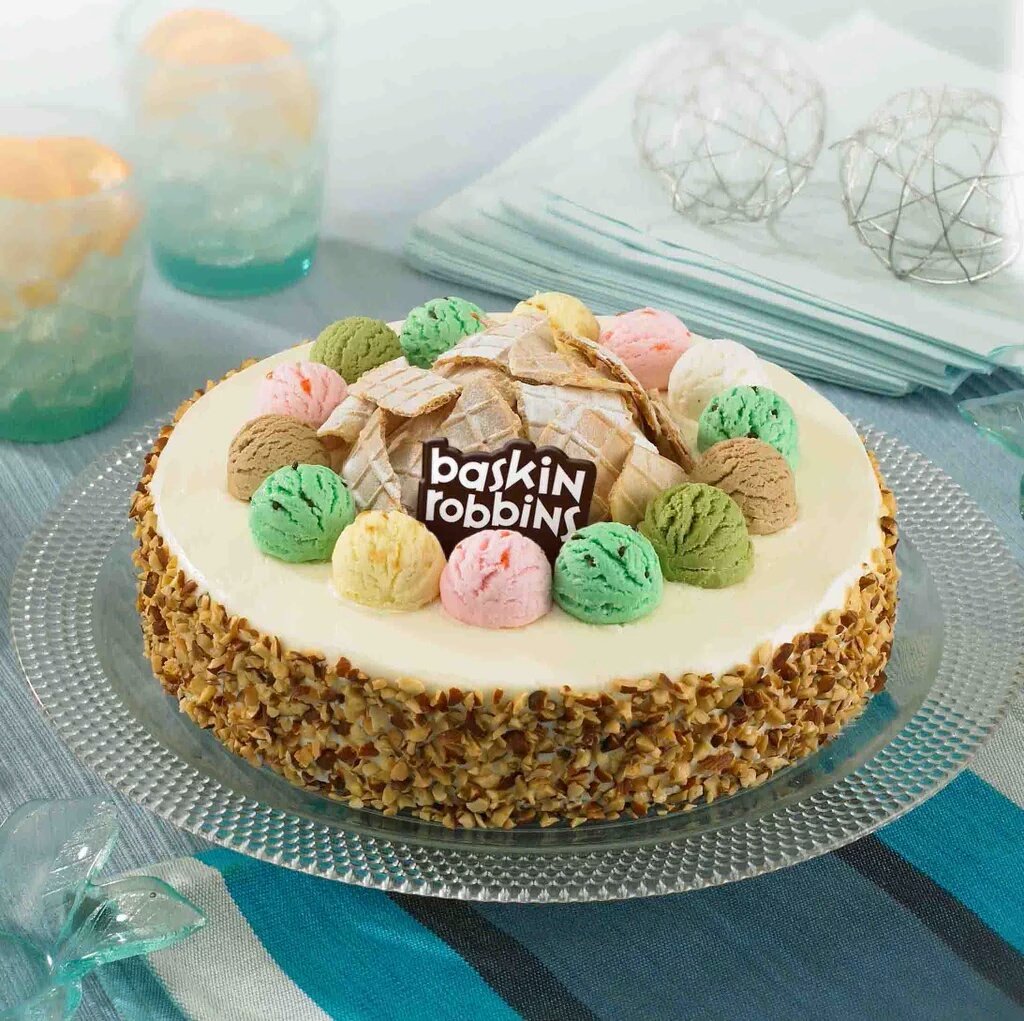 Abis nonton Rio emang enaknya makan ice cream dari Baskin Robbins discount 25K lagi buat pelanggan Transvision.