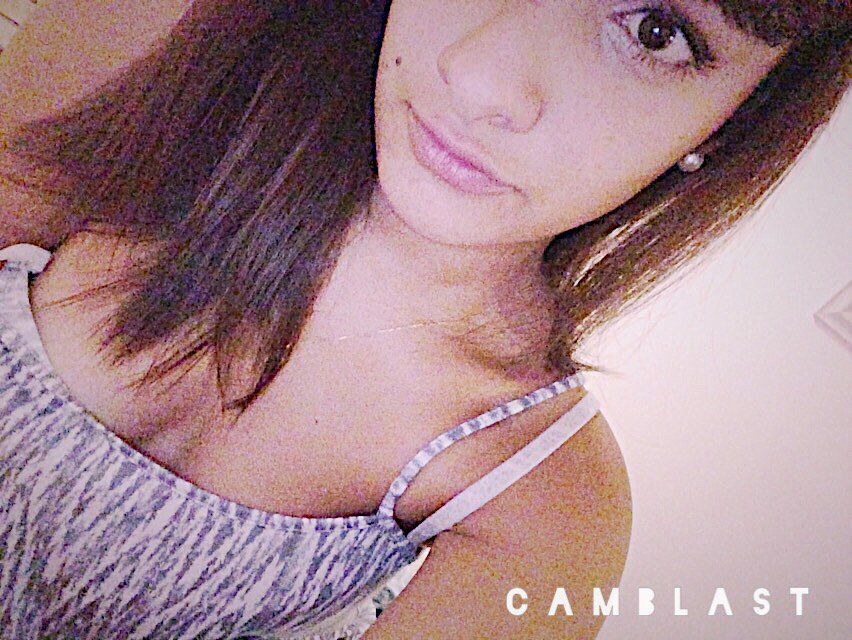 Cande_Brien's tweet photo. Created with @CamBlast #CamBlast https://t.co/Z4iaKDcjSS