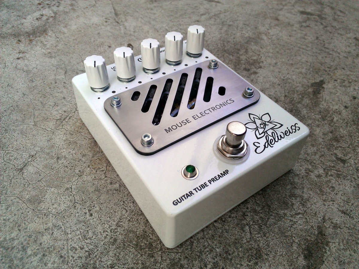 mouselectronics's tweet photo. Mouse Electronics Edelweiss - Guitar Tube Preamp
#pedaloftheday #effectsdatabase #effectsbay
https://t.co/RNE1XNsPFw https://t.co/ej6o5GAtrz