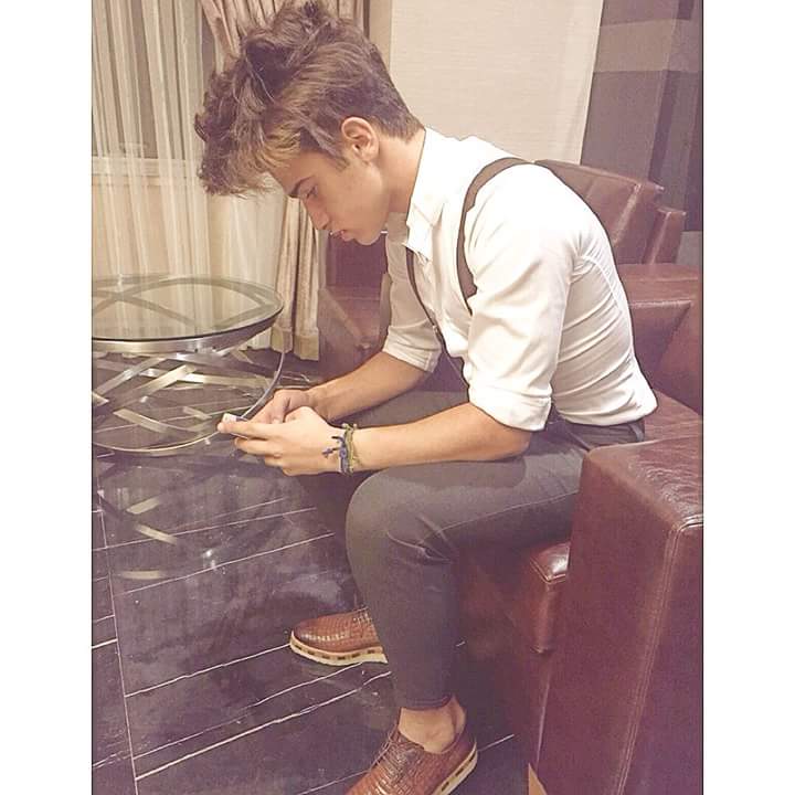 BurakYCL34's tweet photo. İstanbul #mariof yine sahnedeyiz :) https://t.co/t1fZ1EOakY
