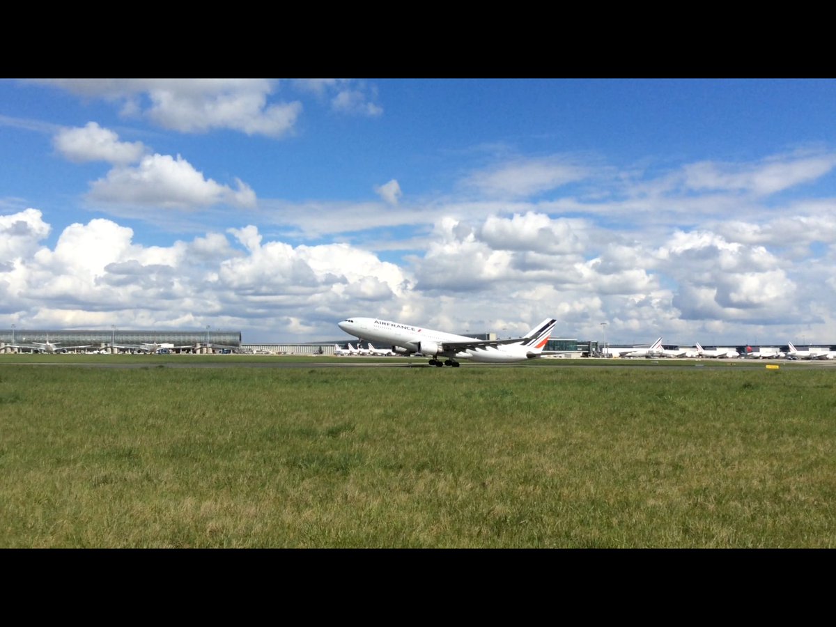 AFnewsroom's tweet photo. #AF738 a décollé vers #Téhéran ! #AF738 took off to #Tehran ! #AirFrance #Iran #AvGeek https://t.co/bNOMIkLZOo