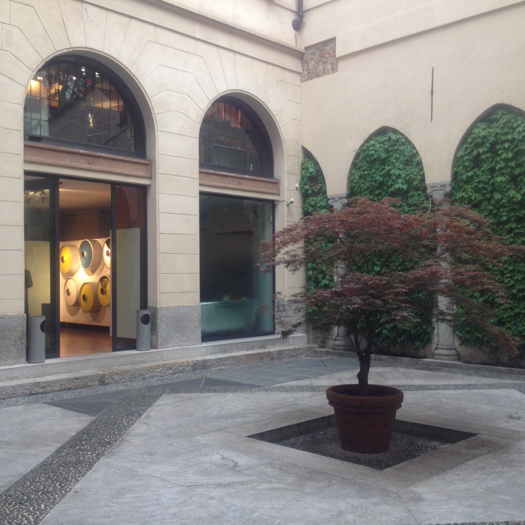 DnaDesignTrento's tweet photo. Il nostro ZERO in una location da DIECI E LODE! ultimo giorno per vederlo in via Santa Marta 10 al Fuorisalone! https://t.co/6lx7v6L9s7
