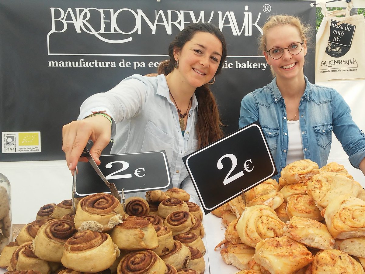 bcnrvk's tweet photo. Jauais a la #firadelaterra #firadelaterra2016 #slowfood #masamadre #sourdough #bio #eco #organic #paecologic https://t.co/DMv63AIKrA